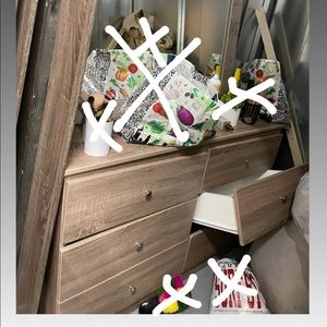 Queen size bedroom set